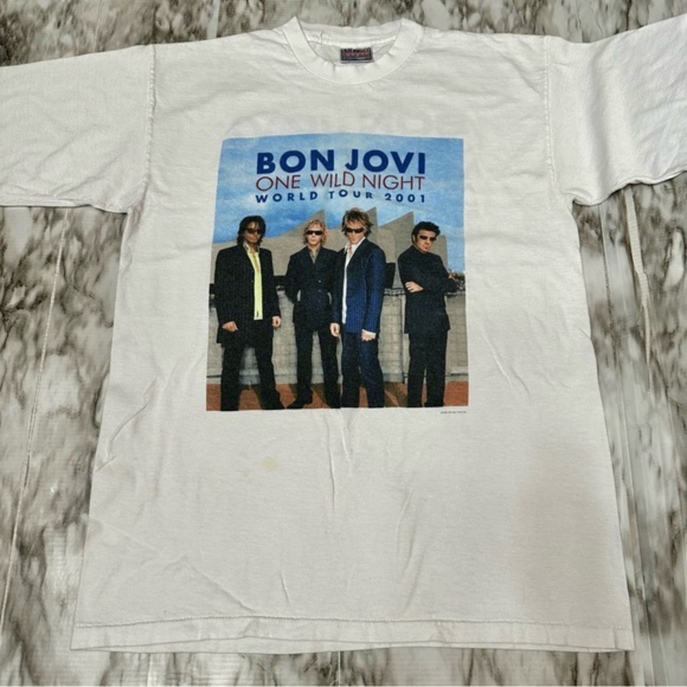Bon Jovi World Tour 2001 White TShirt Y2K Big Hair Band GenX Concert Merch Music